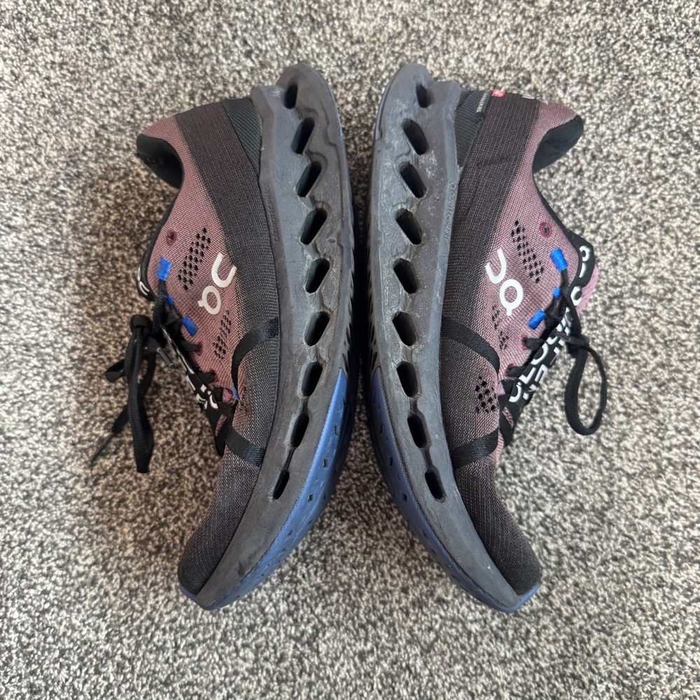 On Cloudstratus Men’s Running Shoes Size 9.5 Black Purple - Read - Picture 5 of 8